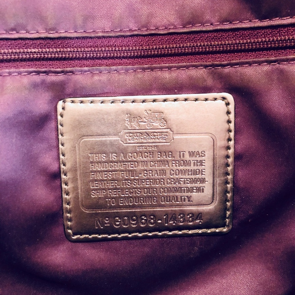 Black leather coach purse - Picture 7 of 8